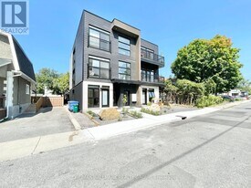 25 Grant St in Ottawa, ON - Building Photo