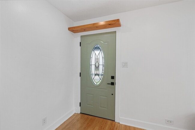 property at 320 Coronado St