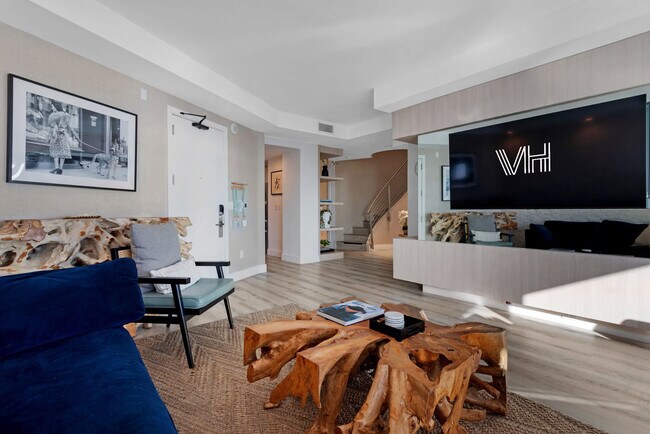 1395 Brickell Ave in Miami, FL - Building Photo - Building Photo