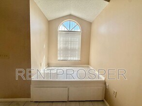 3604 Spring Land Dr in Orlando, FL - Building Photo - Building Photo