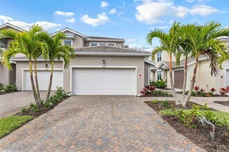 4705 Arboretum Cir in Naples, FL - Building Photo - Building Photo