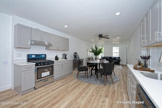 34 Vliet St in Cohoes, NY - Building Photo - Building Photo