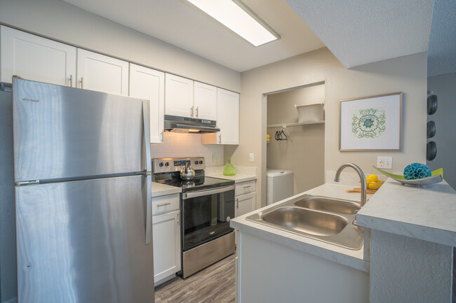 Ascent Citrus Park in Tampa, FL - Building Photo - Interior Photo