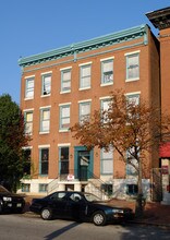 2323 Maryland Ave in Baltimore, MD - Foto de edificio - Building Photo