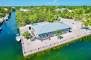 1540 Lantana Ln in Big Pine Key, FL - Building Photo