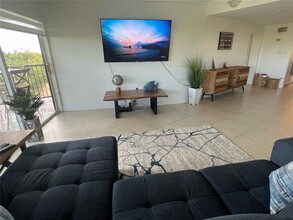 1998 Overseas Hwy in Marathon, FL - Building Photo - Building Photo