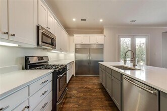 4111 Rawlins St in Dallas, TX - Building Photo - Building Photo