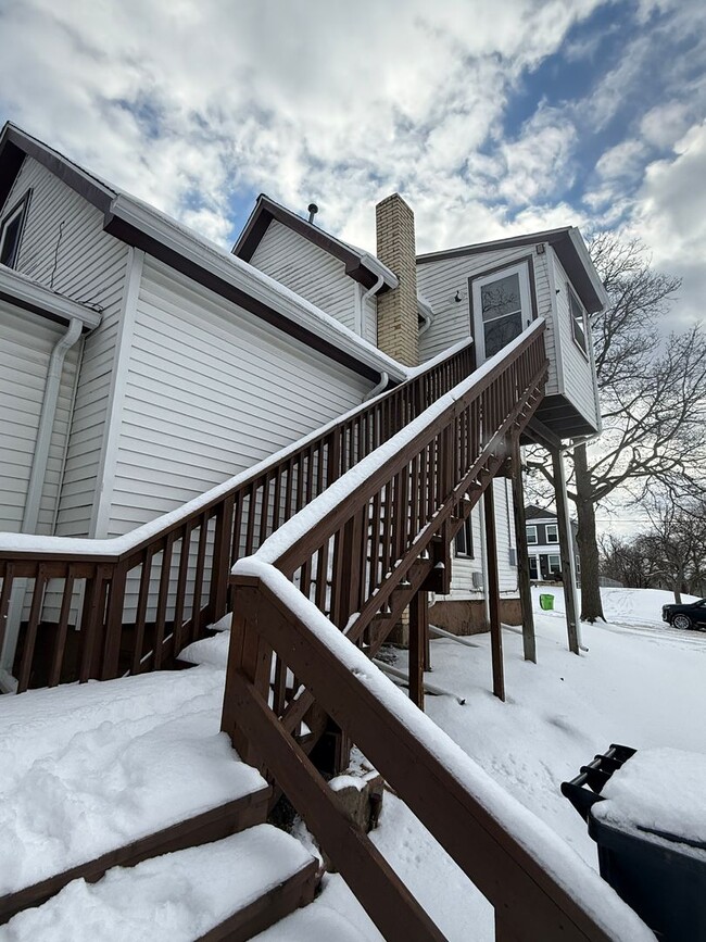 1206 Pringle Ave in Jackson, MI - Building Photo - Building Photo