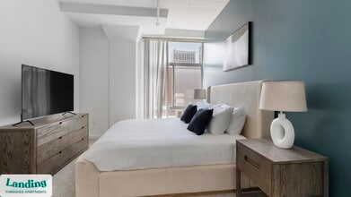 222 E Saratoga St, Unit 506 in Baltimore, MD - Building Photo - Building Photo