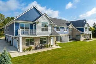 32980 Antrim Dr in New Baltimore, MI - Building Photo