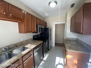 2673 Forbes St in Jacksonville, FL - Building Photo - Building Photo