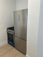 1025 Meridian Ave in Miami Beach, FL - Building Photo - Building Photo