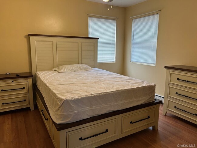 property at 165-15 Foch Blvd