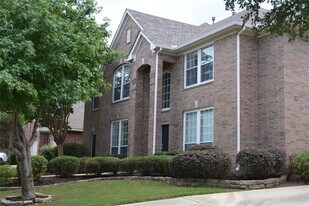 2713 Stanford Dr in Flower Mound, TX - Building Photo