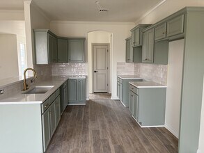 11601 Hackney Ln in Yukon, OK - Building Photo - Building Photo