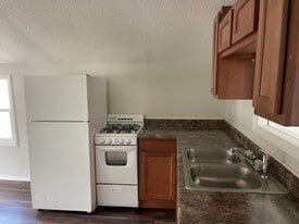 409 E Campbell Ave in Rantoul, IL - Building Photo