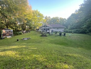 21 Prescott Heights Rd in Hooksett, NH - Building Photo - Building Photo