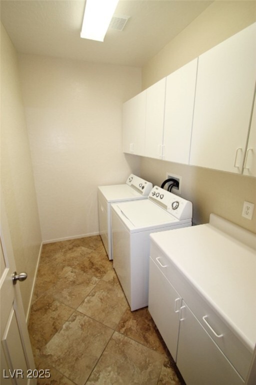2671 Lochleven Way in Henderson, NV - Foto de edificio - Building Photo