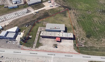 603 Commerce in Wharton, TX - Building Photo