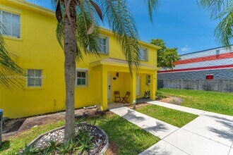 19524 SW 103rd Ct in Cutler Bay, FL - Building Photo - Building Photo
