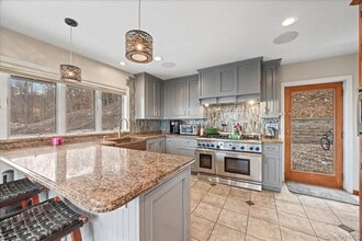 772 US-9W in Nyack, NY - Building Photo - Building Photo