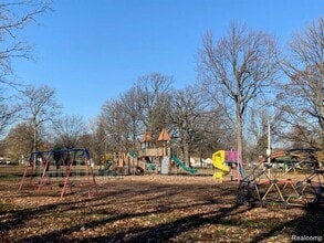 19250 Wick Rd in Allen Park, MI - Building Photo - Building Photo