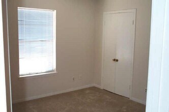 8931 Gaylord Dr in Houston, TX - Building Photo - Building Photo