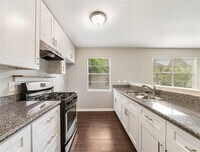 8706 Valley Rock Dr photo'