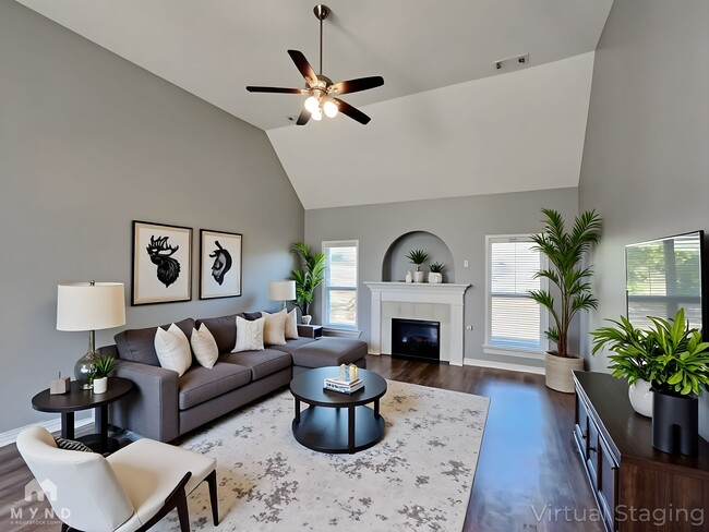 9368 Brancaster Dr in Cordova, TN - Foto de edificio - Building Photo