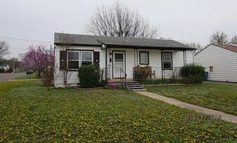 910 Bell Dr in Midwest City, OK - Building Photo