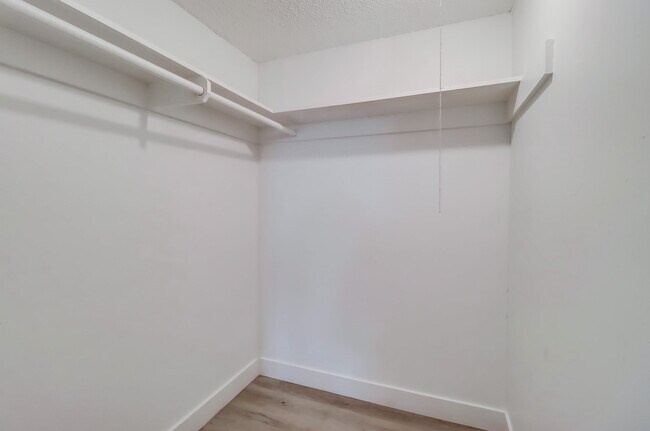 8650 Hurlbut St in San Diego, CA - Building Photo - Building Photo