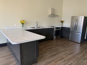 103 S Main St in Harrodsburg, KY - Building Photo - Building Photo