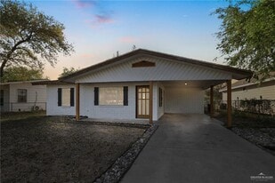 18 S 26th St in Donna, TX - Building Photo