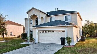 5518 Willow Bend Trail in Kissimmee, FL - Building Photo