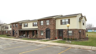 Marysville Green Apartments in Marysville, OH - Building Photo