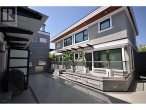 6508-6508 Knight St in Vancouver, BC - Building Photo - Building Photo