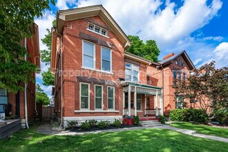 322 Wilber Ave in Columbus, OH - Building Photo - Building Photo