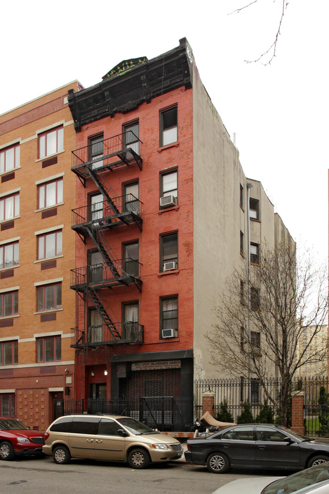 298 E 3rd St in New York, NY - Building Photo - Building Photo