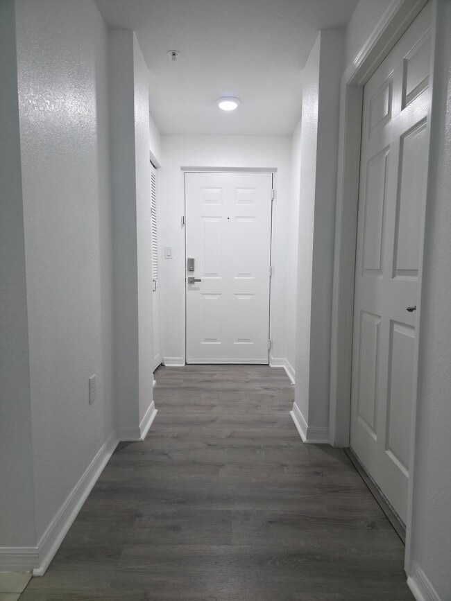 2805 Veronia Dr in Palm Beach Gardens, FL - Building Photo - Building Photo