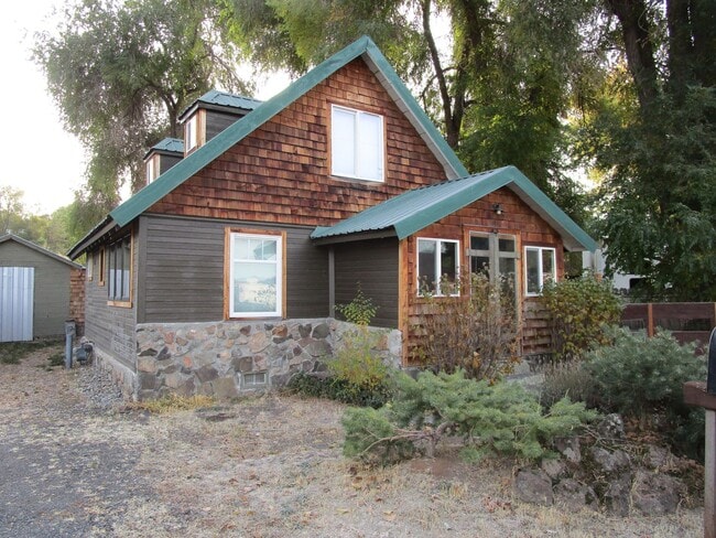 property at 770 NE Holly St