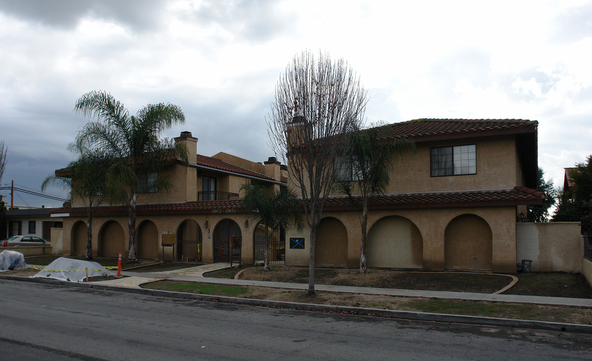 3962-3970 Howard Ave in Los Alamitos, CA - Building Photo