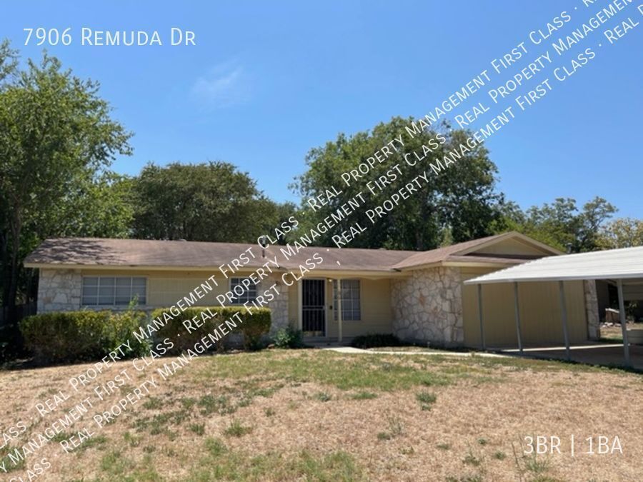 7906 Remuda Dr in San Antonio, TX - Foto de edificio