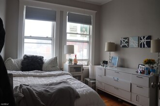 12 Pleasant St-Unit -Apt 3 in Cambridge, MA - Foto de edificio - Building Photo