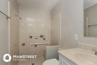 163 Crystal Lake Rd in Melbourne, FL - Building Photo - Building Photo