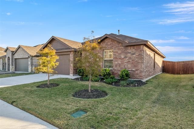 16313 Milwaukee St in Justin, TX - Building Photo - Building Photo