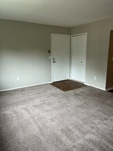 837 Ludlow Ave in Rochester, MI - Building Photo - Building Photo