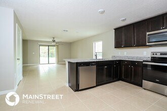 367 Aster Ct in Poinciana, FL - Foto de edificio - Building Photo