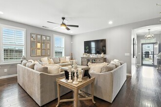 2146 River Overlook Dr in Hermitage, TN - Building Photo - Building Photo