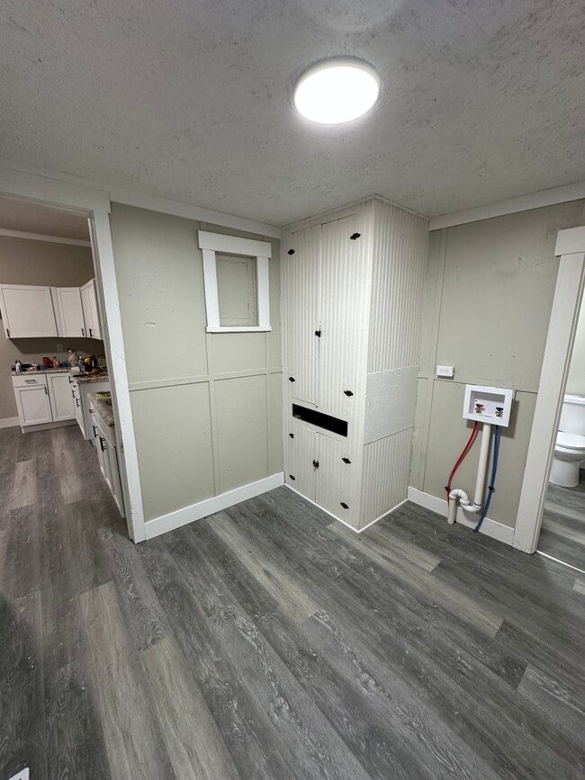 16 S McGee St in Dayton, OH - Building Photo - Building Photo