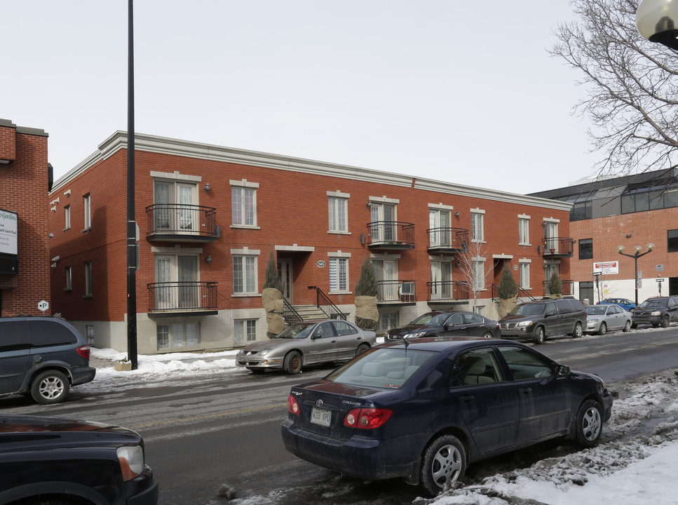 2601-2605 Allard in Montréal, QC - Building Photo